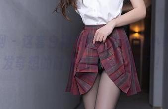 秀人网 - 这套白裙美图，肯定是小纯子突发奇想的时候拍下的，绝了！