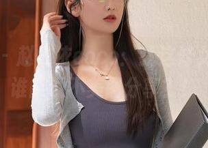 秀人网 - 赵惟依coco：我这修女打扮，谁能说不美图分享？！