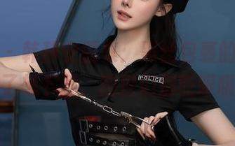 秀人网 - 韩静安图集：黑丝包裹的美腿，看了想下载，腿控们别眨眼哦！