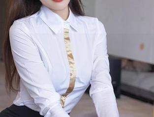 秀人网 - 试试在线欣赏香澄在东京的制服美图，画面很美但不一定很单纯