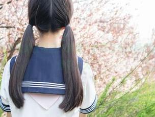 稚乖画册 - 户外软妹在晴空中涌现，赤西夜夜的图库让人不小心停留得太久！