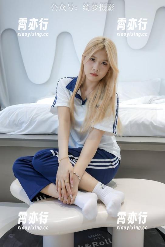 绮梦摄影-小艺 绮梦摄影 - 随便看看小艺的免费写真,注意,这不是普通的女王