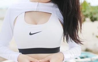 美媛馆 - 不仅仅是妹妹，朱可儿Flower的高清原图让人对家庭这种概念有了新理解，嘿嘿。