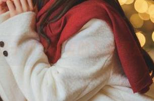 肉扣热热子和她女友的写真真是让人愉悦