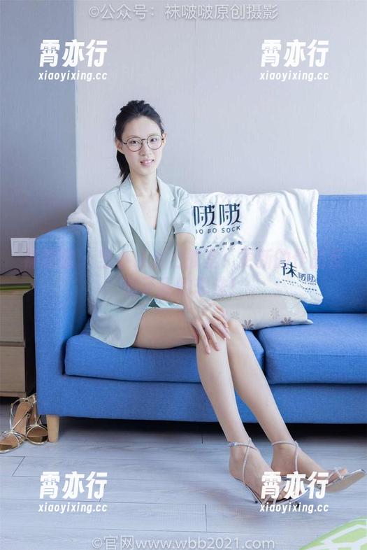袜啵啵-小沫 袜啵啵 - 当小沫走出教室:更新的作品反转了我的想法!