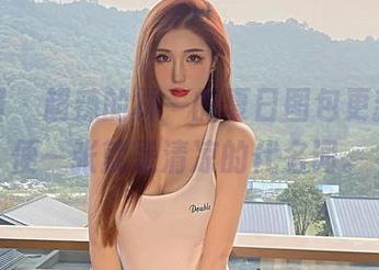 微密圈 - 超辣的林一的夏日图包更新，随便一张就是清凉的代名词。