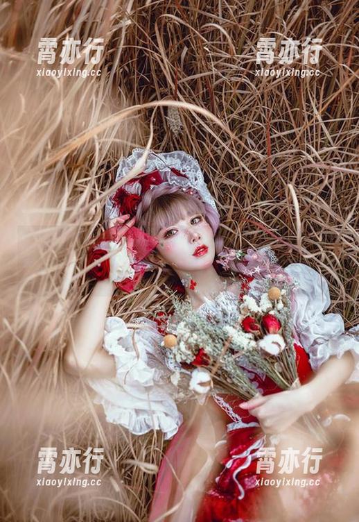 阿包也是兔娘 当阿包也是兔娘遇上龙姬士柯丽蒂丝,写真界的经典再次上演。