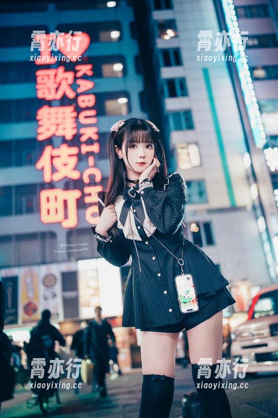 霜月shimo 霜月shimo的分享:图库里那枚蜜糖甜心,一不小心就融化了我的思绪。