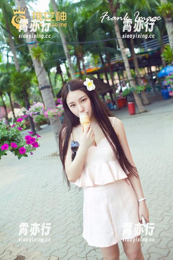 青豆客 - 在雪Baby办公室的全套写真中，发现了点不一样的办公文化！