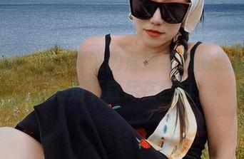 微密圈 - 不可思议的鹿瑶与她的透明吊带，高清下载尽在眼前！