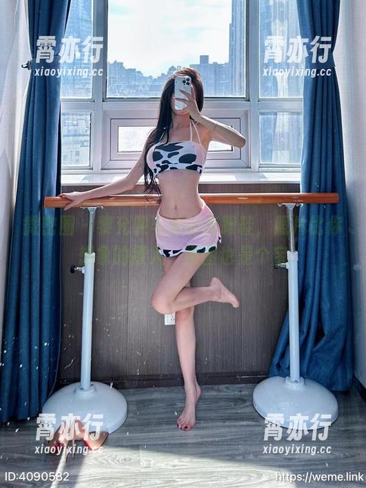 黎允熙 微密圈 - 黎允熙与她的高跟鞋,照片比你想象的撩人,原图也是个宝